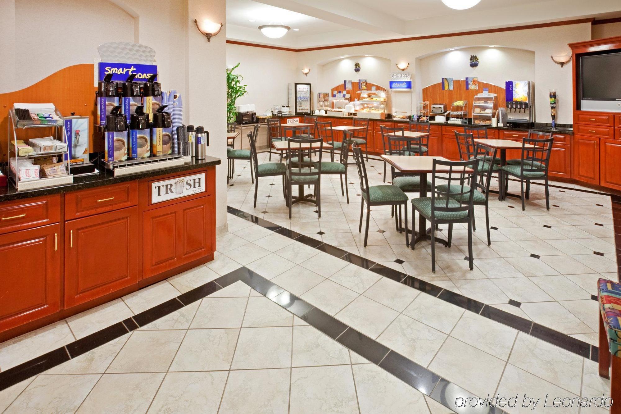 Holiday Inn Express Hotel & Suites Dallas - Grand Prairie I-20 By Ihg Zewnętrze zdjęcie