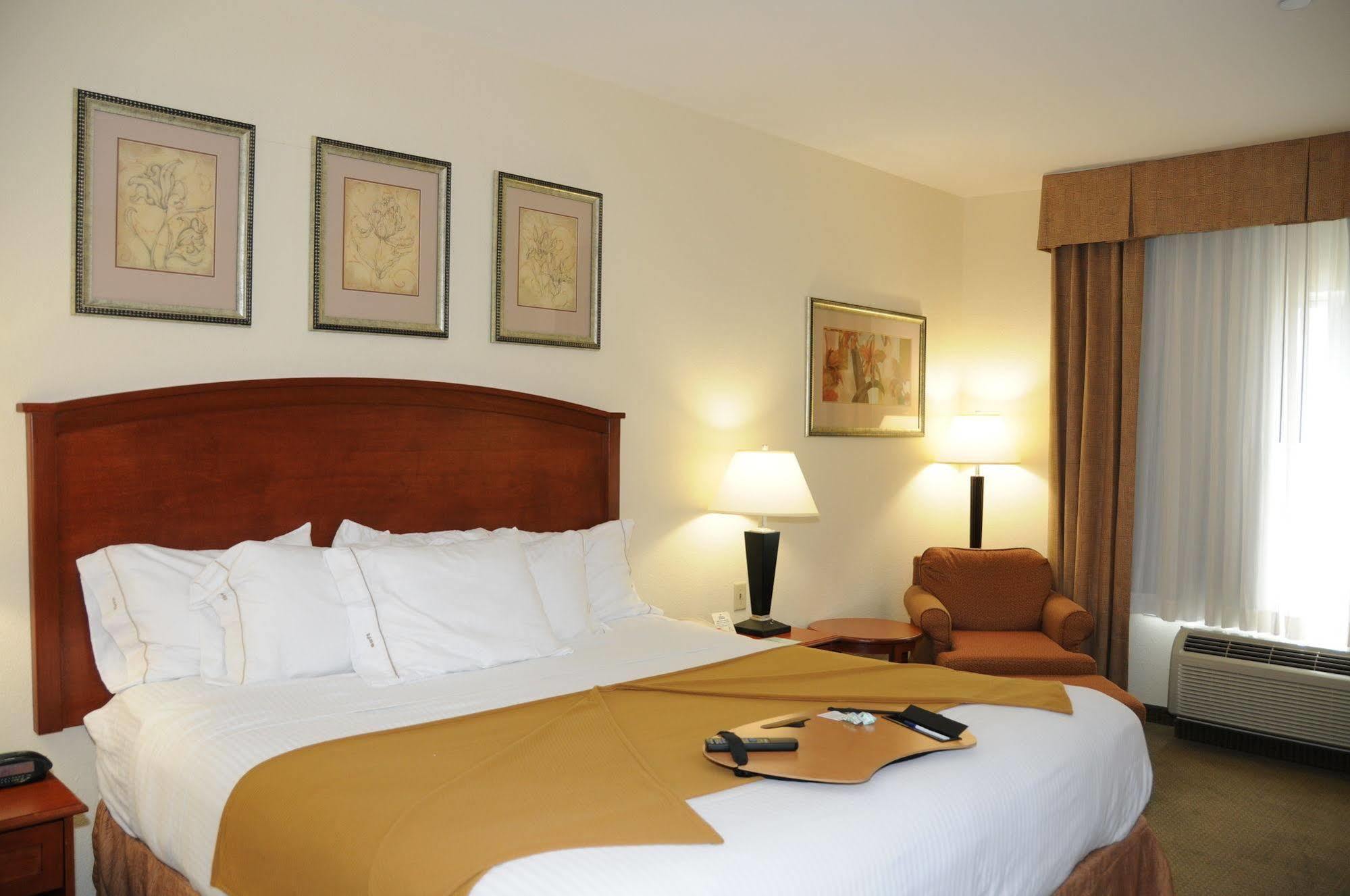 Holiday Inn Express Hotel & Suites Dallas - Grand Prairie I-20 By Ihg Zewnętrze zdjęcie